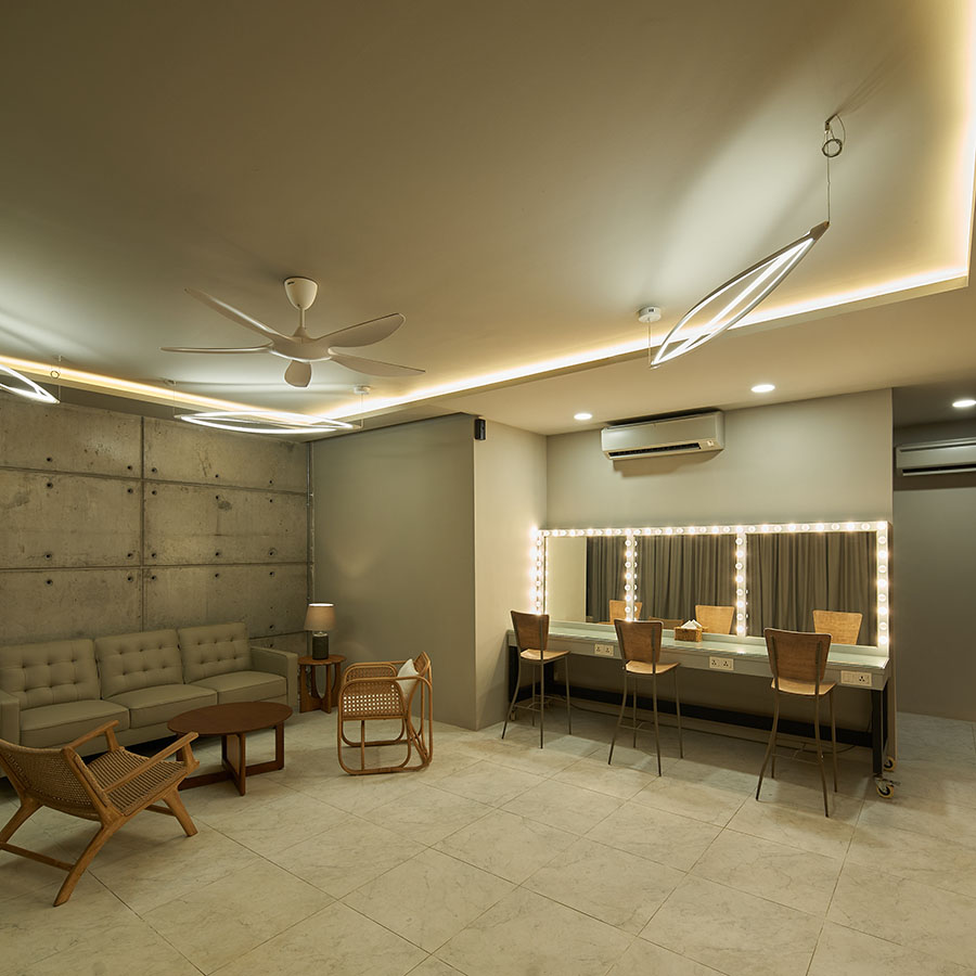 Makeup Room 1 | Edenmill